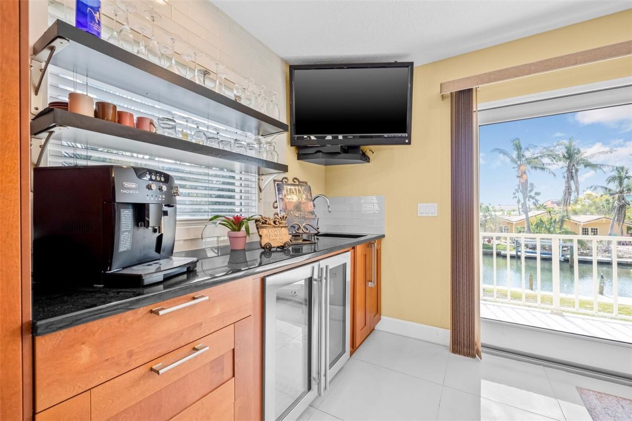 614 Norton Street, Longboat Key, FL 34228 Photo