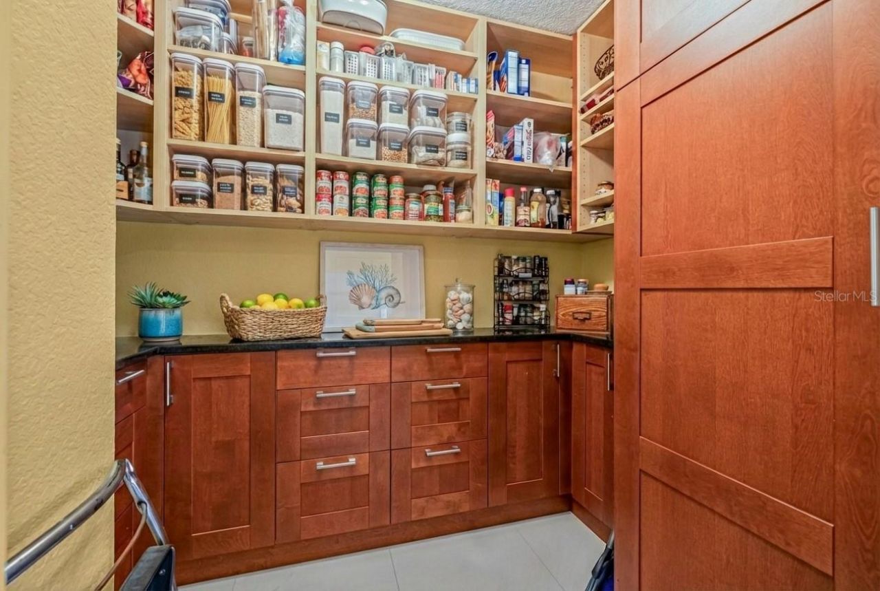 614 Norton Street, Longboat Key, FL 34228 Photo