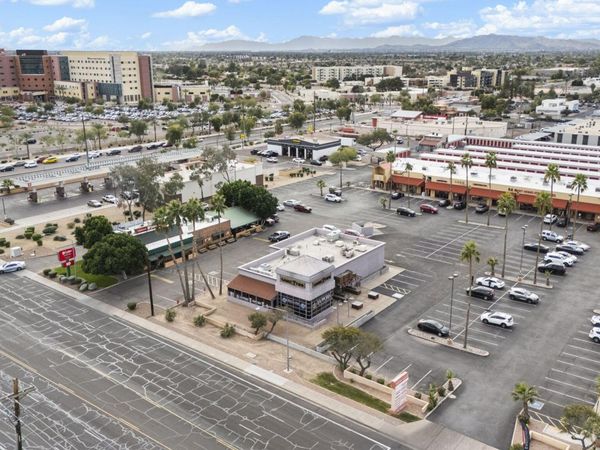 1120 S DOBSON Road, Mesa, AZ 85202