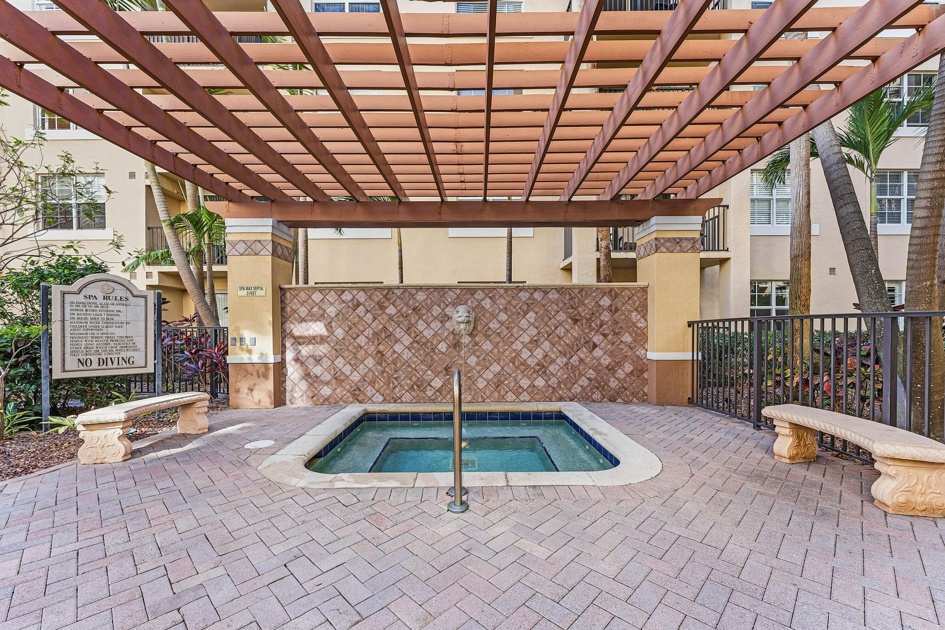 1801 N Flagler Drive, Unit 235, West Palm Beach, FL 33407 Photo