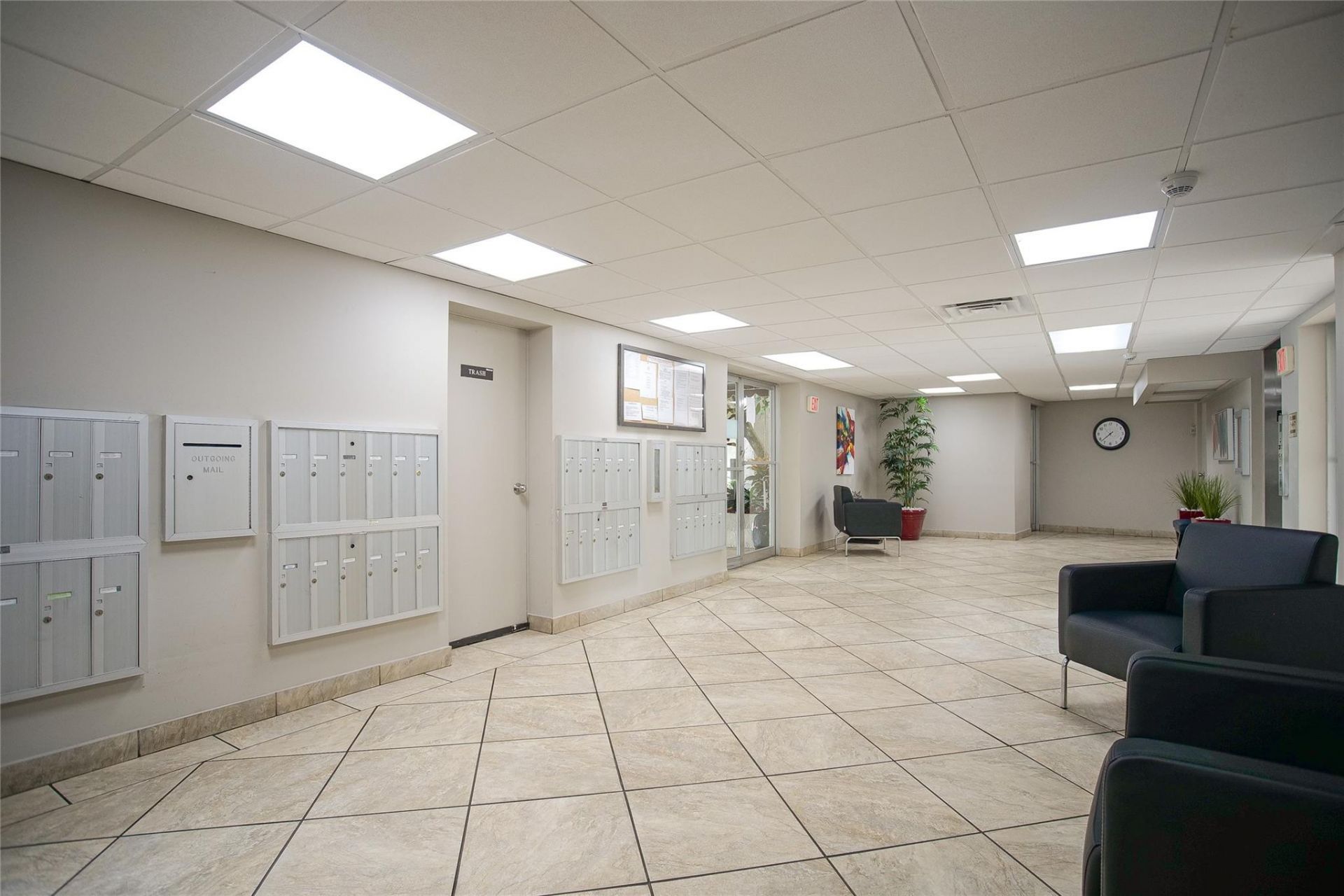 3920 Inverrary Boulevard, Unit 404-C, Lauderhill, FL 33319 Photo