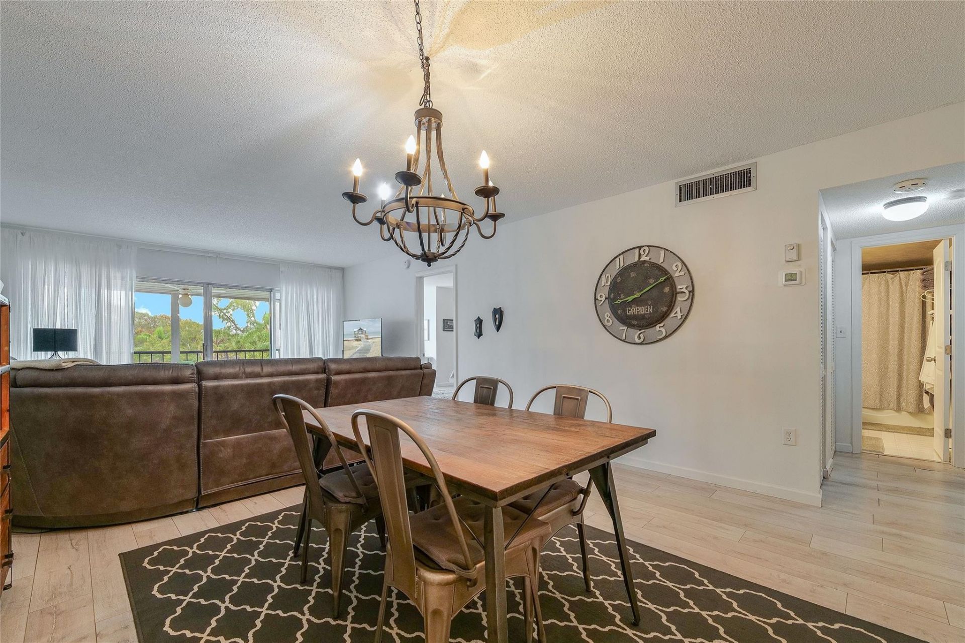 3920 Inverrary Boulevard, Unit 404-C, Lauderhill, FL 33319 Photo