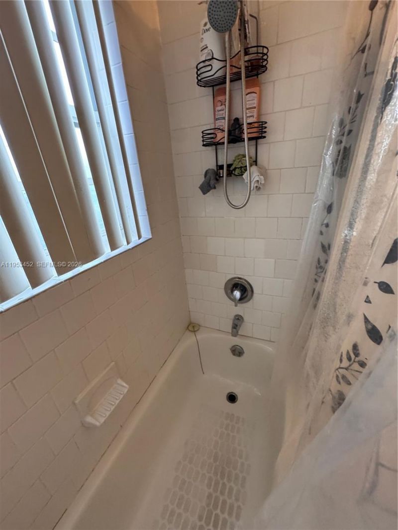 1600 W 32nd St, Riviera Beach, FL 33404 Photo