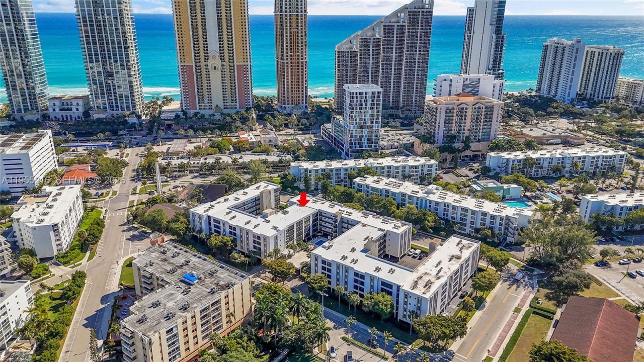 201 178th Dr , Unit 308, Sunny Isles Beach, FL 33160 Photo