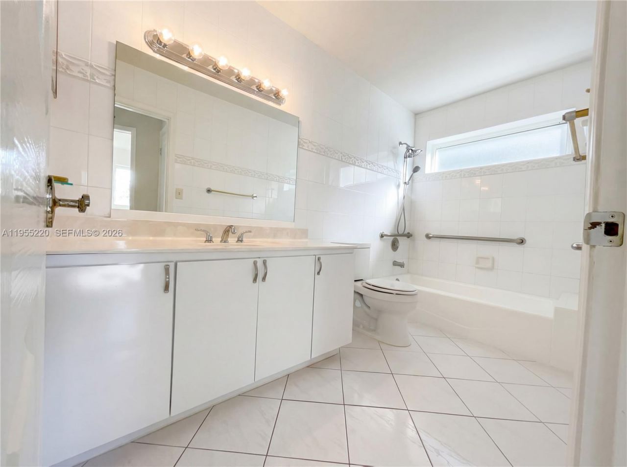 10001 SW 99th Ave, Miami, FL 33176 Photo