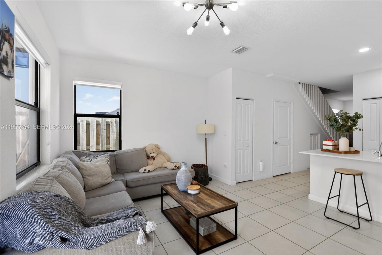 12960 SW 233rd Ter, Homestead, FL 33032 Photo