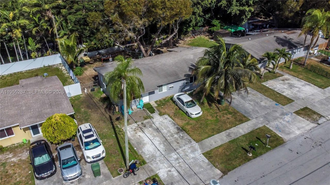 933 NW 11th St, Homestead, FL 33030 Photo