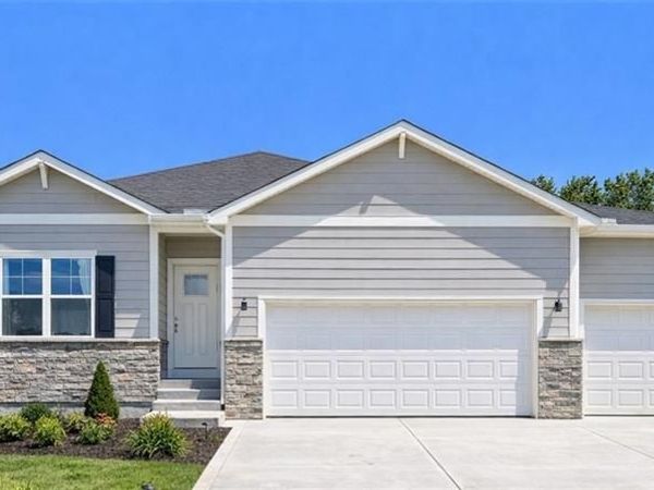 17809 Houston Street, Gardner, KS 66030