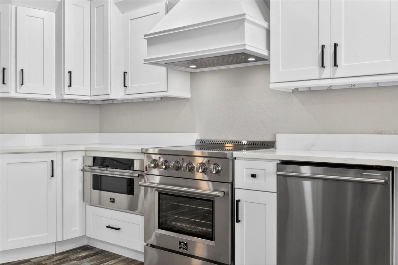 4111 Marine Parkway, New Port Richey, FL 34652 Photo