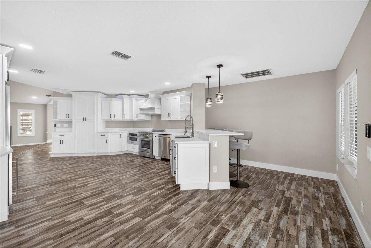 4111 Marine Parkway, New Port Richey, FL 34652 Photo