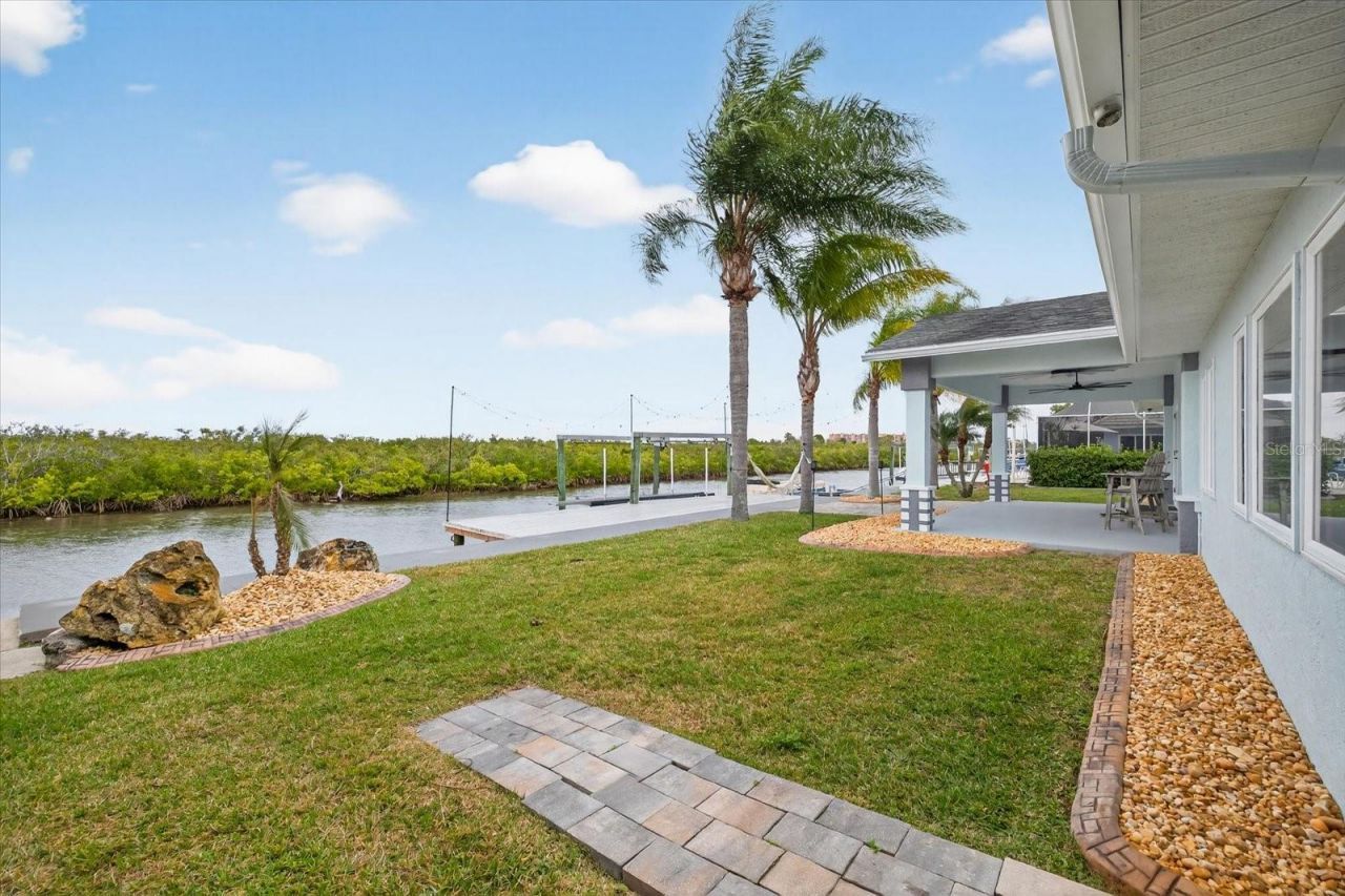 4111 Marine Parkway, New Port Richey, FL 34652 Photo