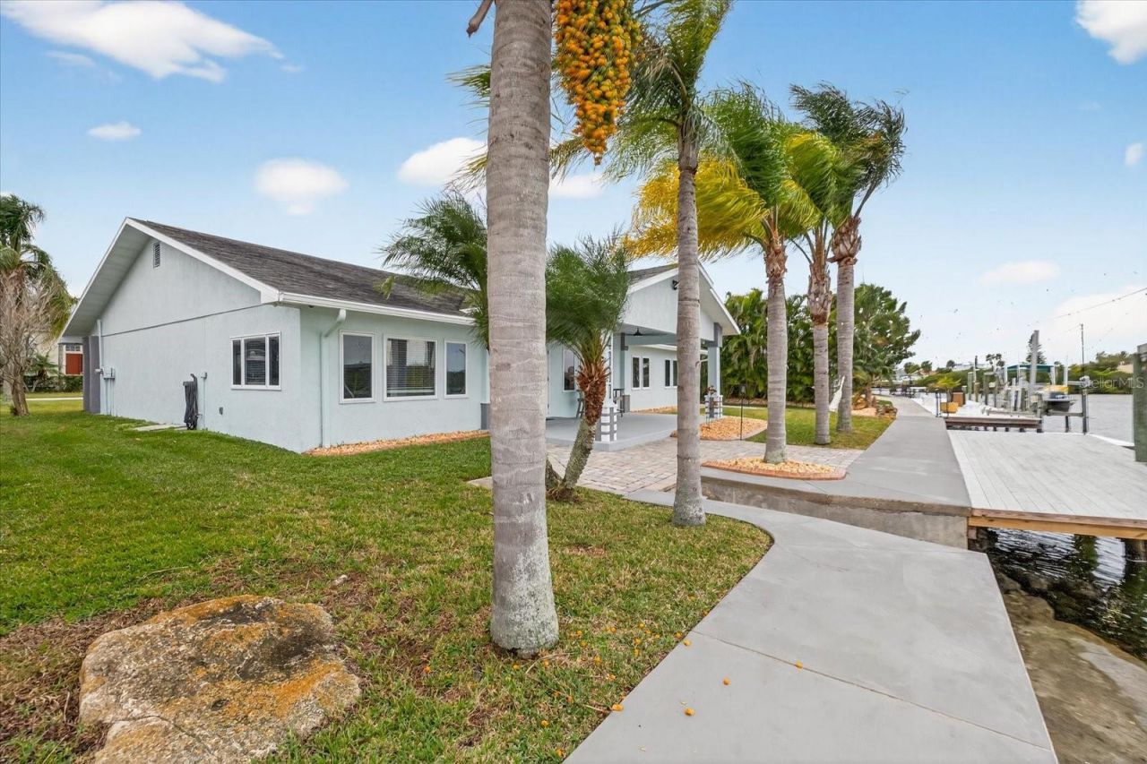 4111 Marine Parkway, New Port Richey, FL 34652 Photo