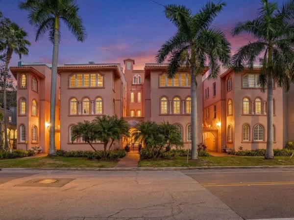 1221 N PALM AVENUE, Unit 303, SARASOTA, FL 34236