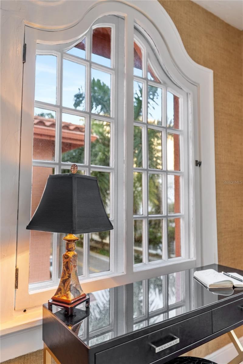 1221 N Palm Avenue, Unit 303, Sarasota, FL 34236 Photo