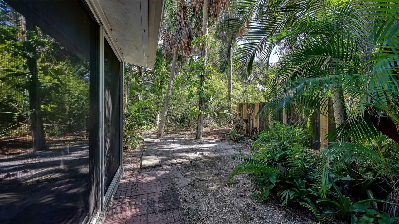 4969 Village Gardens Drive, Unit 52, Sarasota, FL 34234 Photo