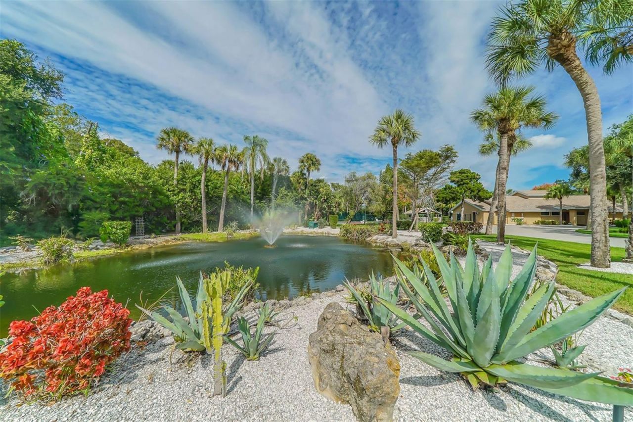 4969 Village Gardens Drive, Unit 52, Sarasota, FL 34234 Photo