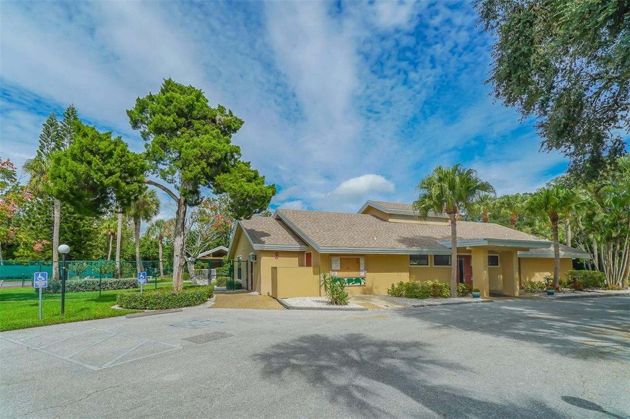4969 Village Gardens Drive, Unit 52, Sarasota, FL 34234 Photo