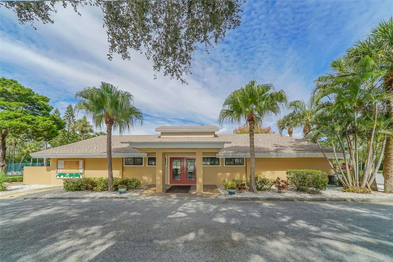 4969 Village Gardens Drive, Unit 52, Sarasota, FL 34234 Photo