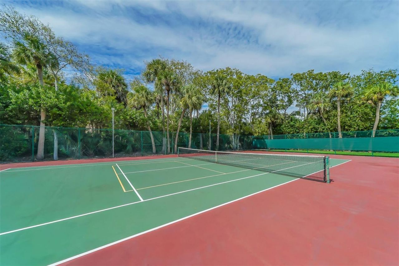 4969 Village Gardens Drive, Unit 52, Sarasota, FL 34234 Photo