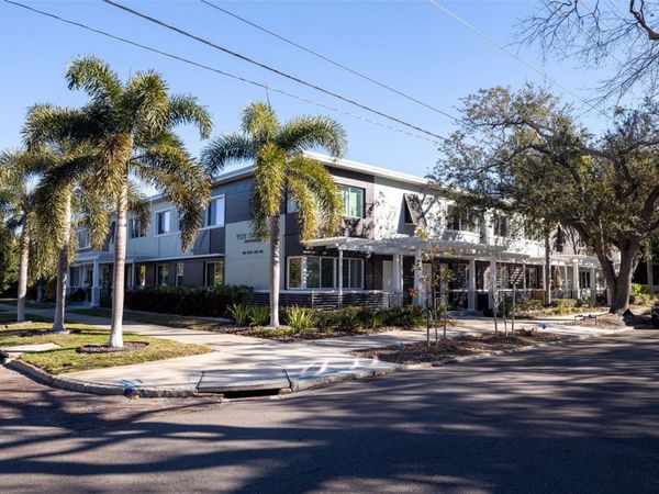 410 12TH AVENUE NE, Unit 10, ST PETERSBURG, FL 33701