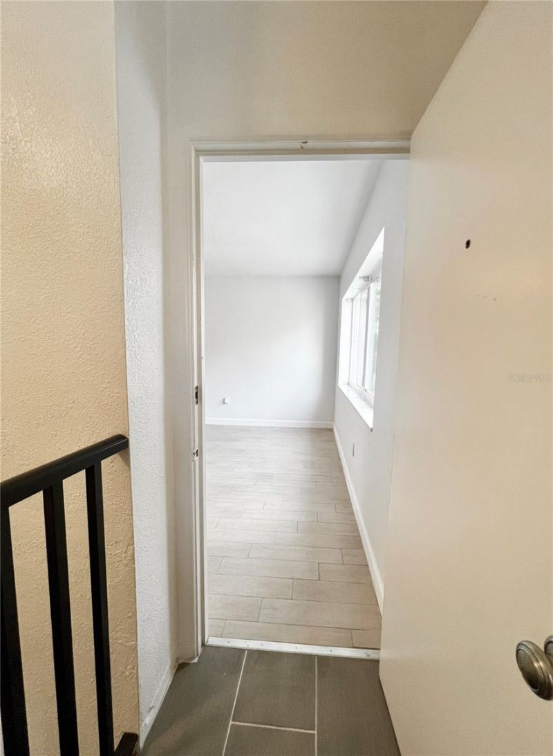 410 12th Avenue Ne, Unit 10, Saint Petersburg, FL 33701 Photo