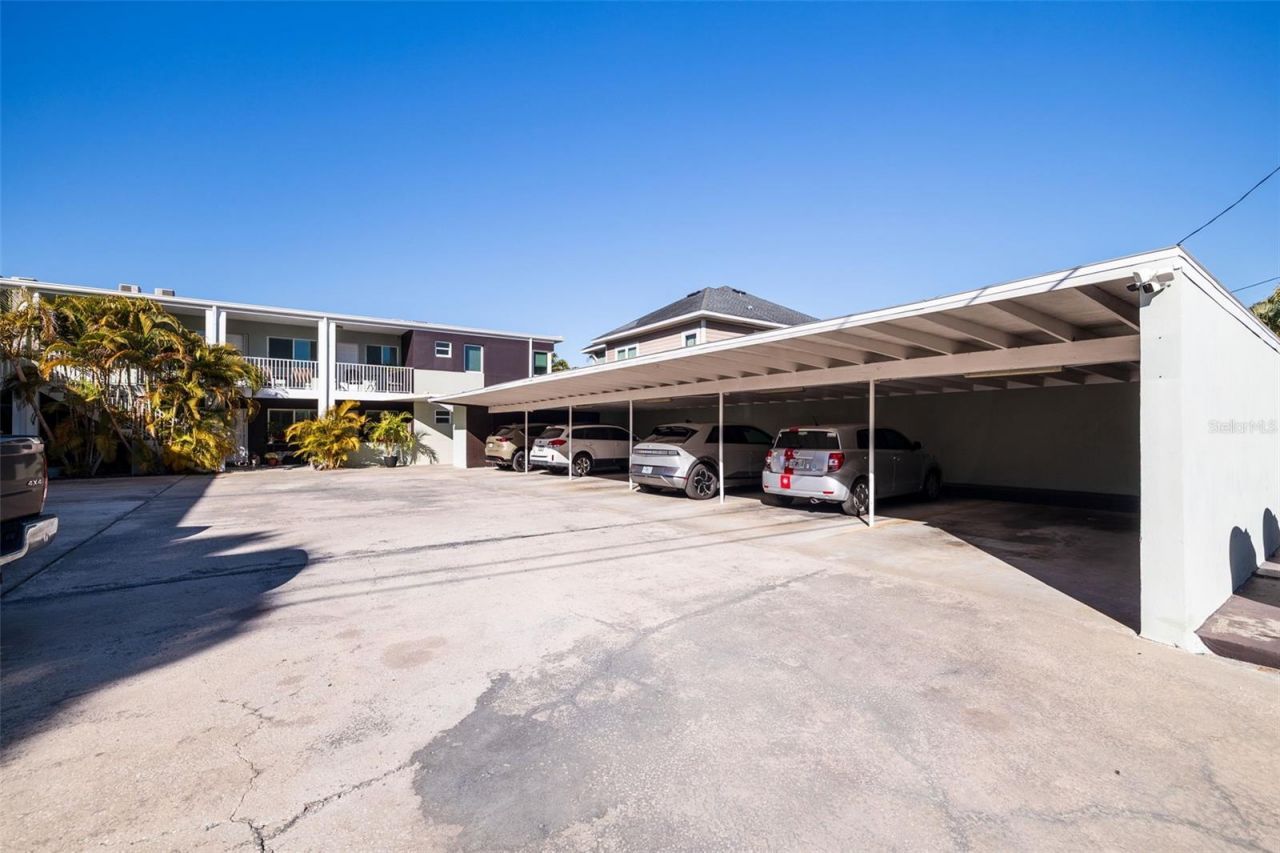 410 12th Avenue Ne, Unit 10, Saint Petersburg, FL 33701 Photo