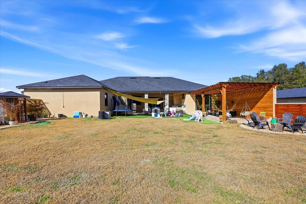 8447 Harvey Walden Drive, Plant City, FL 33565 Photo