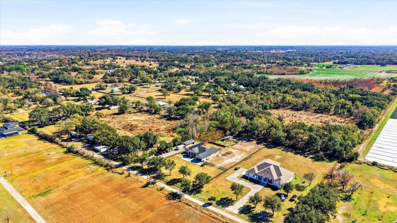 8447 Harvey Walden Drive, Plant City, FL 33565 Photo