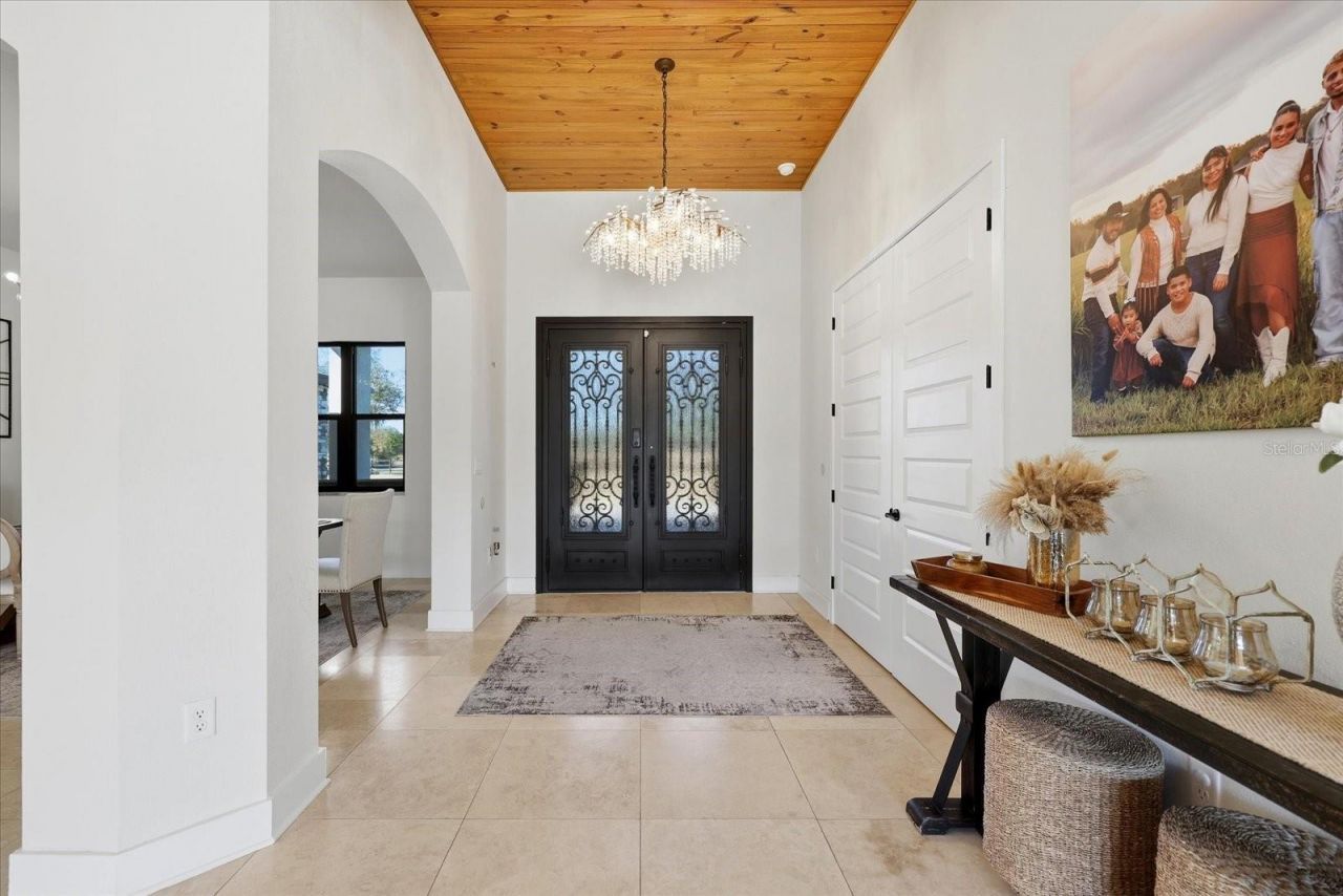 8447 Harvey Walden Drive, Plant City, FL 33565 Photo