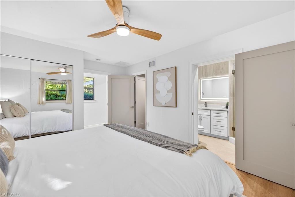 1275 8th Ave N, Naples, FL 34102 Photo