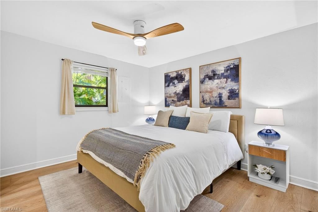 1275 8th Ave N, Naples, FL 34102 Photo