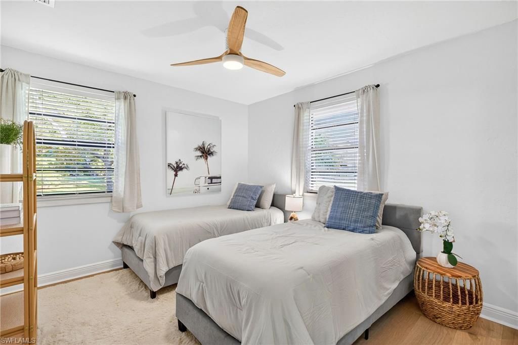 1275 8th Ave N, Naples, FL 34102 Photo