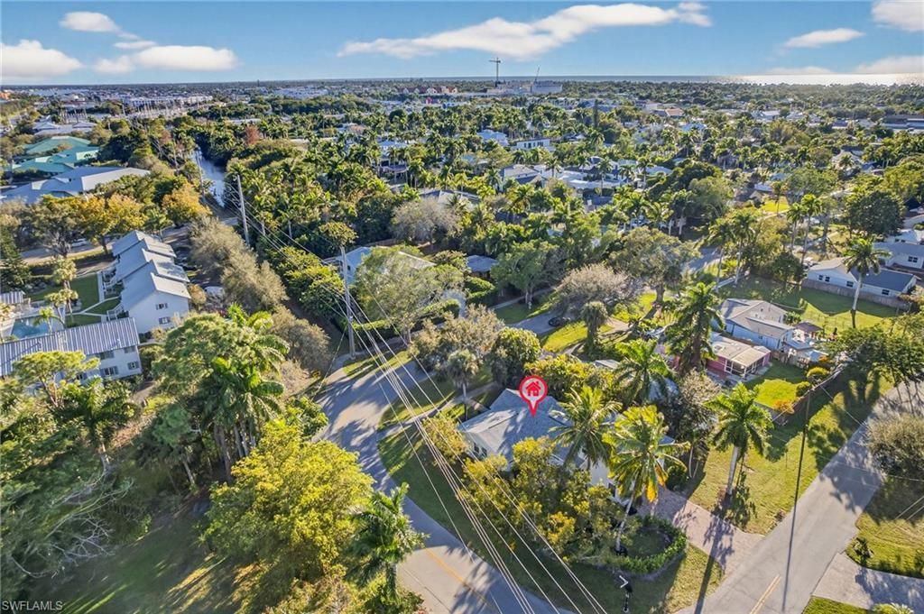 1275 8th Ave N, Naples, FL 34102 Photo