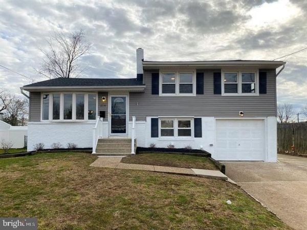 214 HENDRICKSON AVENUE, BEVERLY, NJ 08010