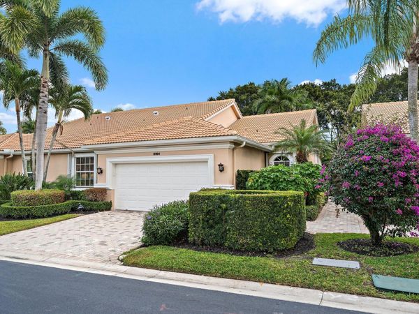 8164 Sandpiper Way, West Palm Beach, FL 33412