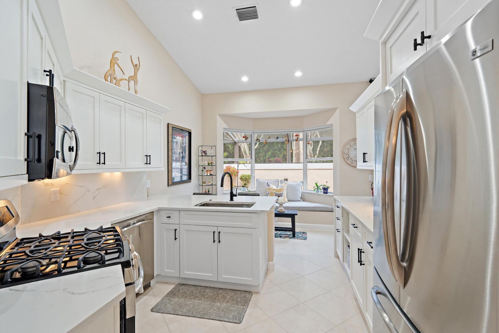 8164 Sandpiper Way, West Palm Beach, FL 33412 Photo