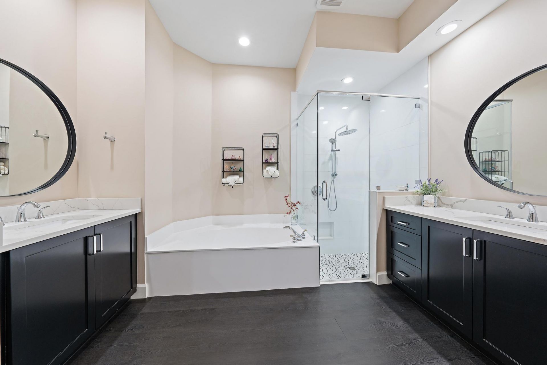 8164 Sandpiper Way, West Palm Beach, FL 33412 Photo