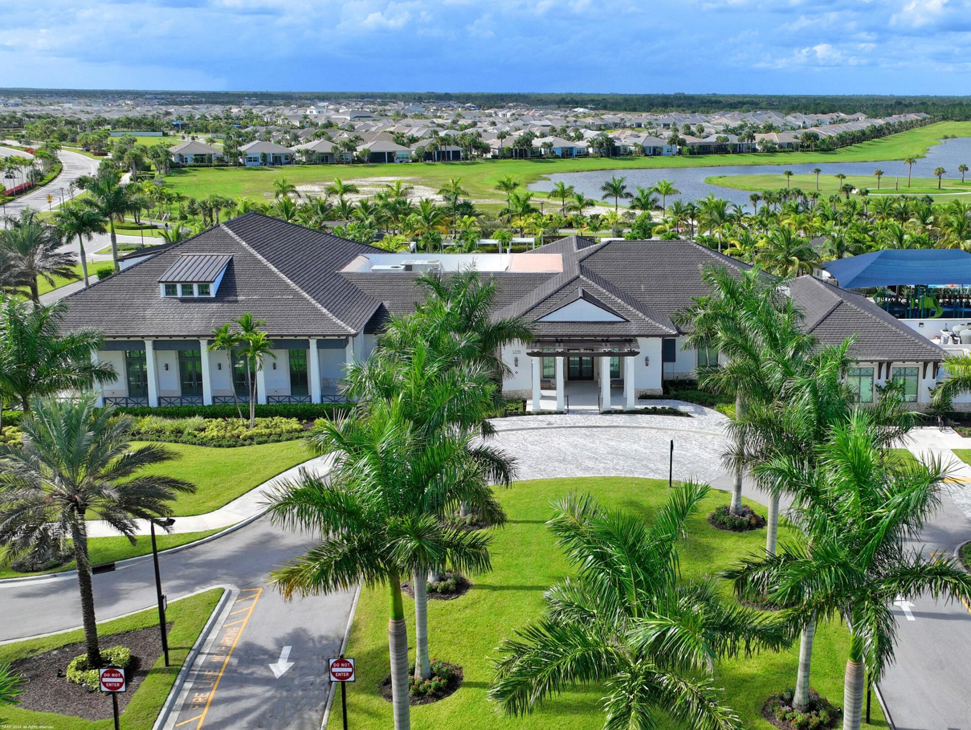 10389 Northbrook Circle, Palm Beach Gardens, FL 33412 Photo