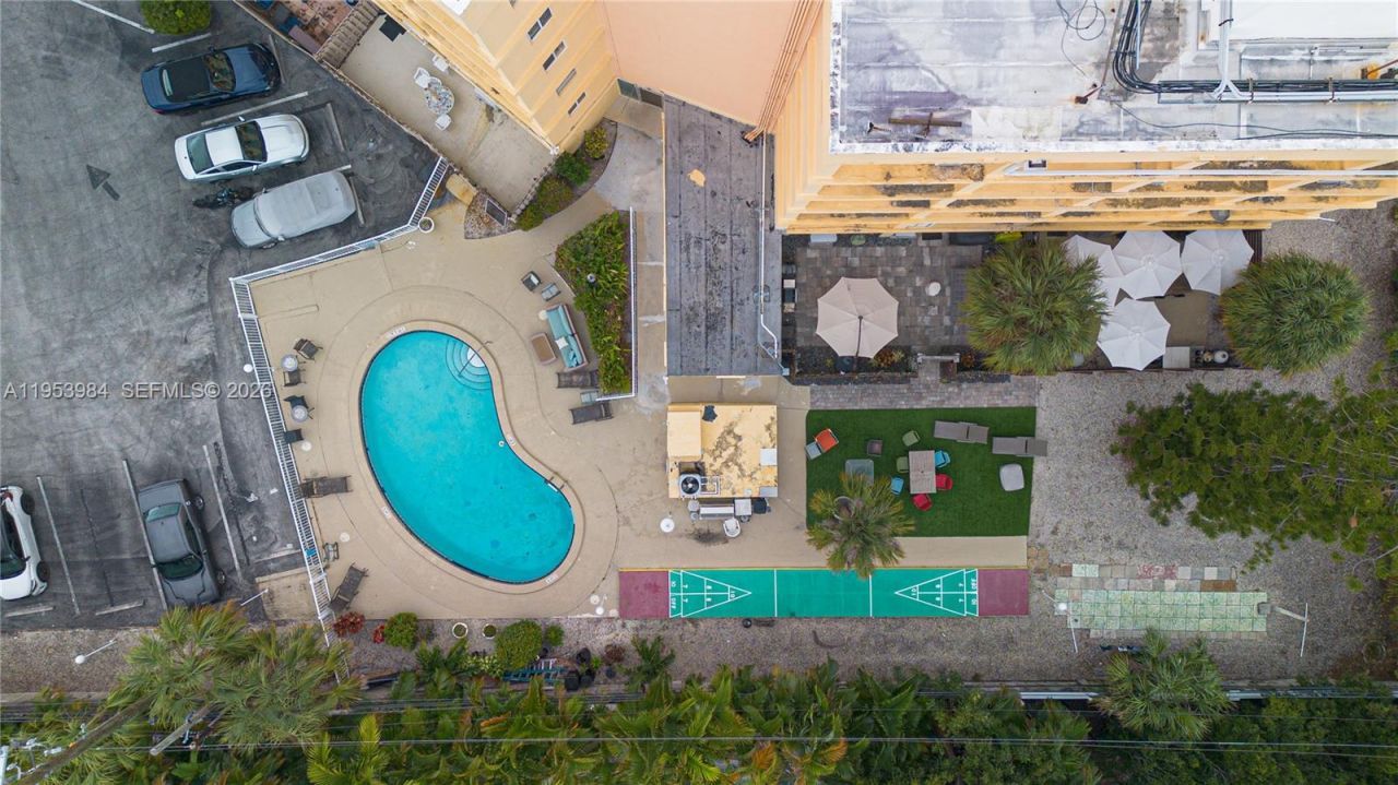 2400 NE 9th St, Unit 201, Fort Lauderdale, FL 33304 Photo