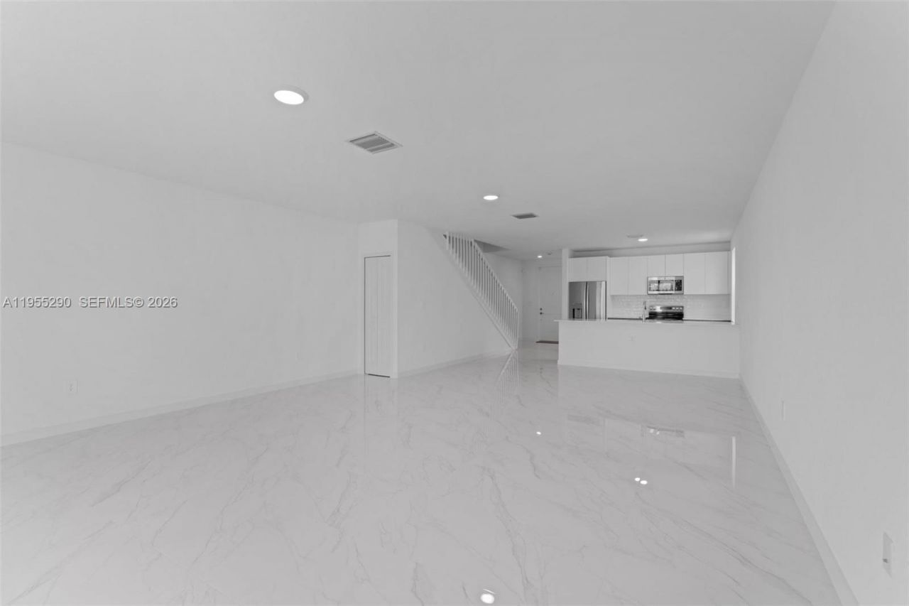 27350 SW 133rd Path, Homestead, FL 33032 Photo