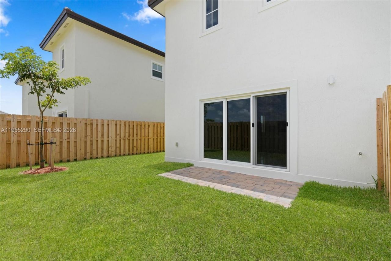 27350 SW 133rd Path, Homestead, FL 33032 Photo