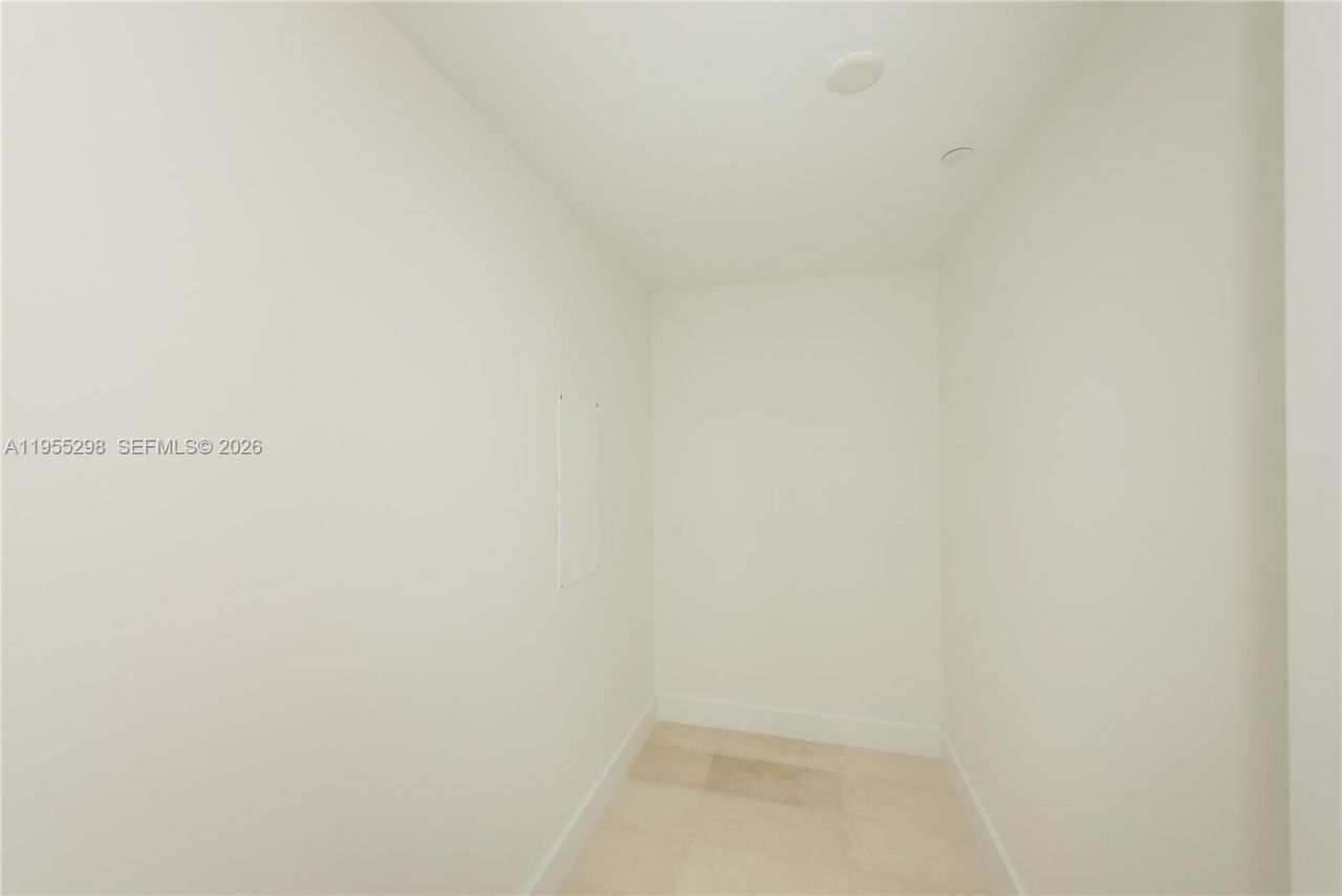 700 NE 26th Ter , Unit 903, Miami, FL 33137 Photo