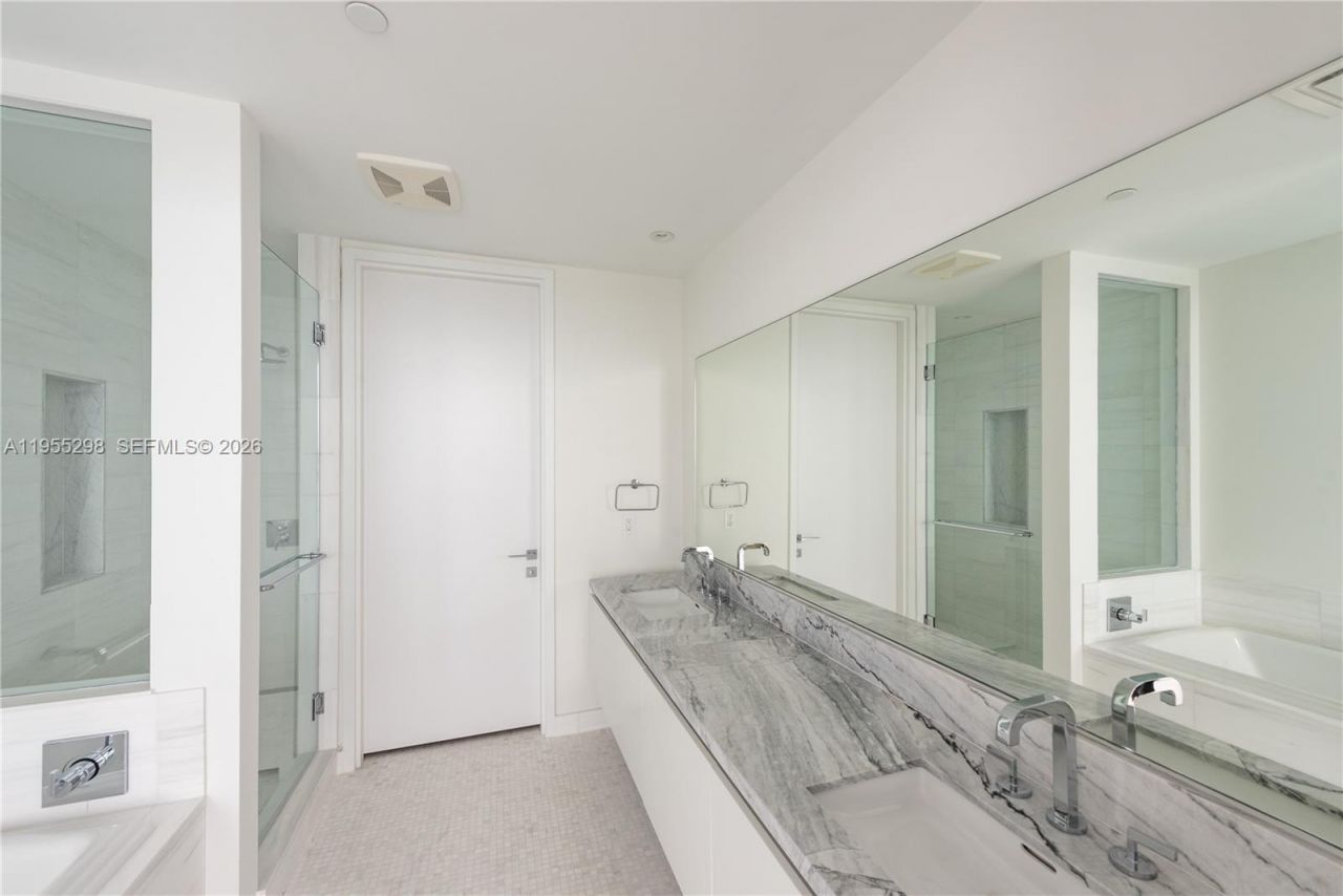 700 NE 26th Ter , Unit 903, Miami, FL 33137 Photo