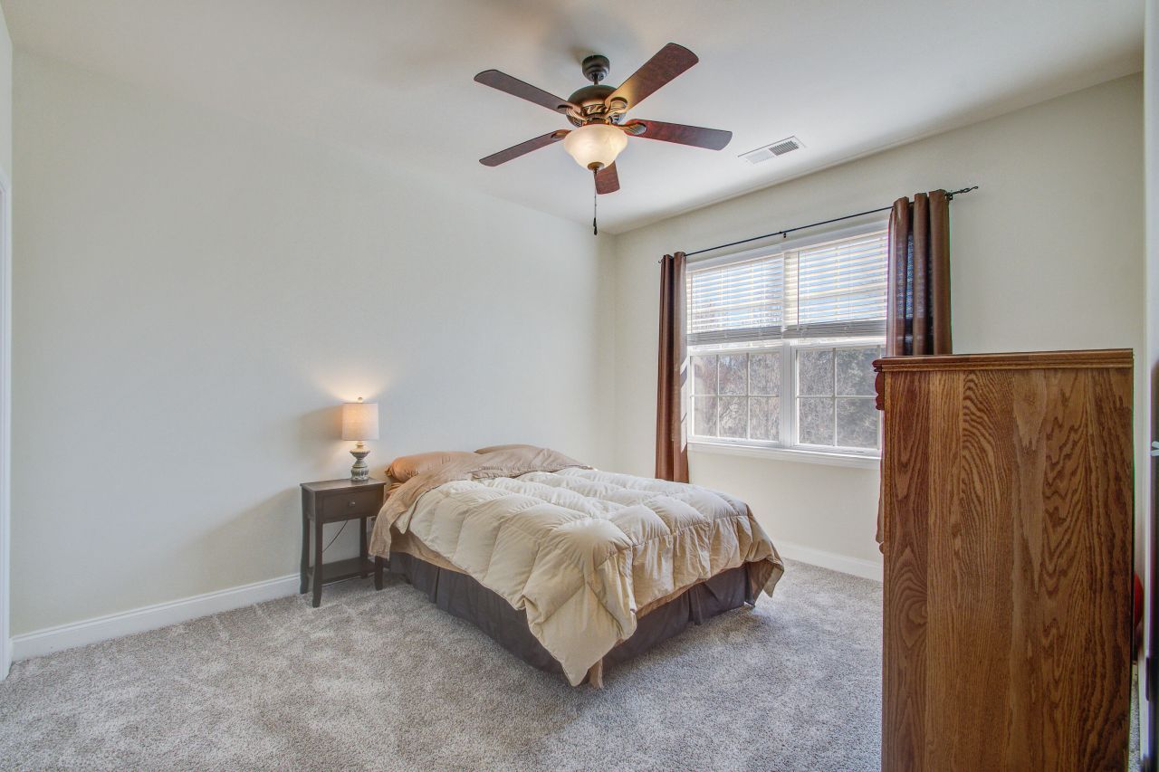 4628 N Palm View Circle Photo 17