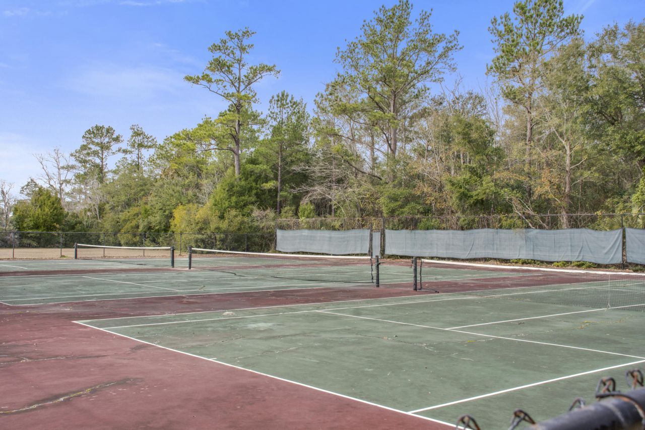 4628 N Palm View Circle Photo 27