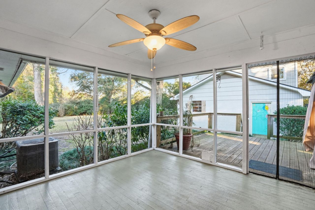 2087 Idlewood Lane Photo 22