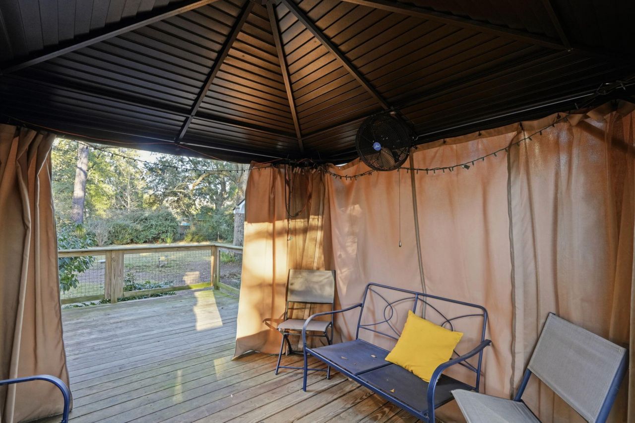 2087 Idlewood Lane Photo 24