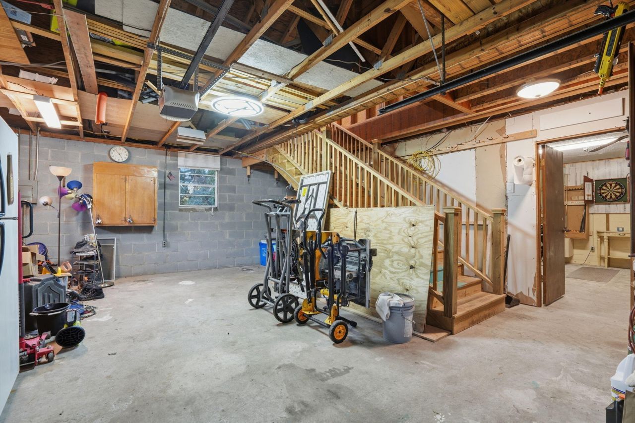 2087 Idlewood Lane Photo 25