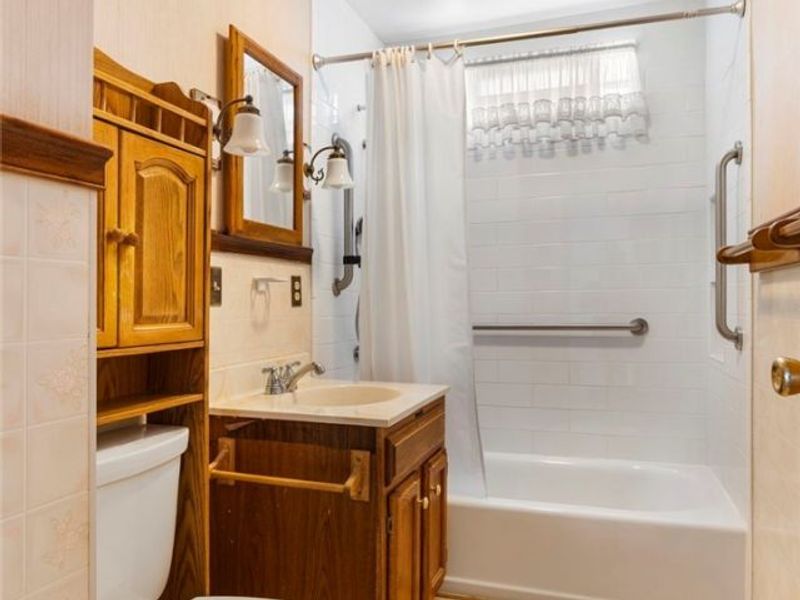 3002 Joseph Place NW, Canton, OH 44708 Photo 12