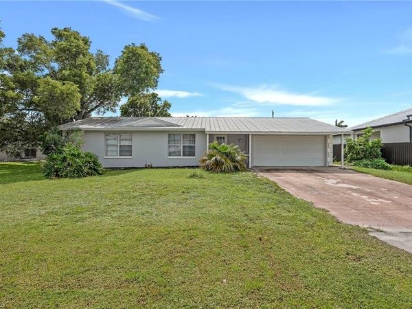 2506 SE 8th AVE, CAPE CORAL, FL 33904